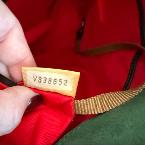 DOONEY & BOURKE Florentine Black Twist Strap Zipper Hobo Bag Purse - Picture 11 of 12